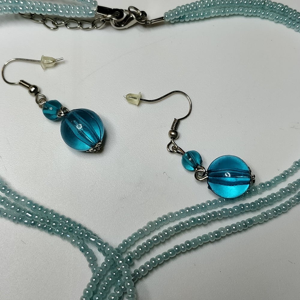Matching set - Picture 3 of 5